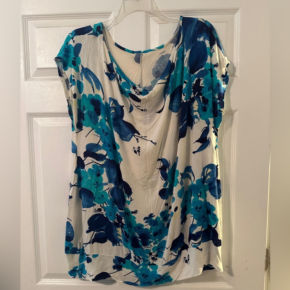 Lane Bryant Floral Blue and White Women's Top